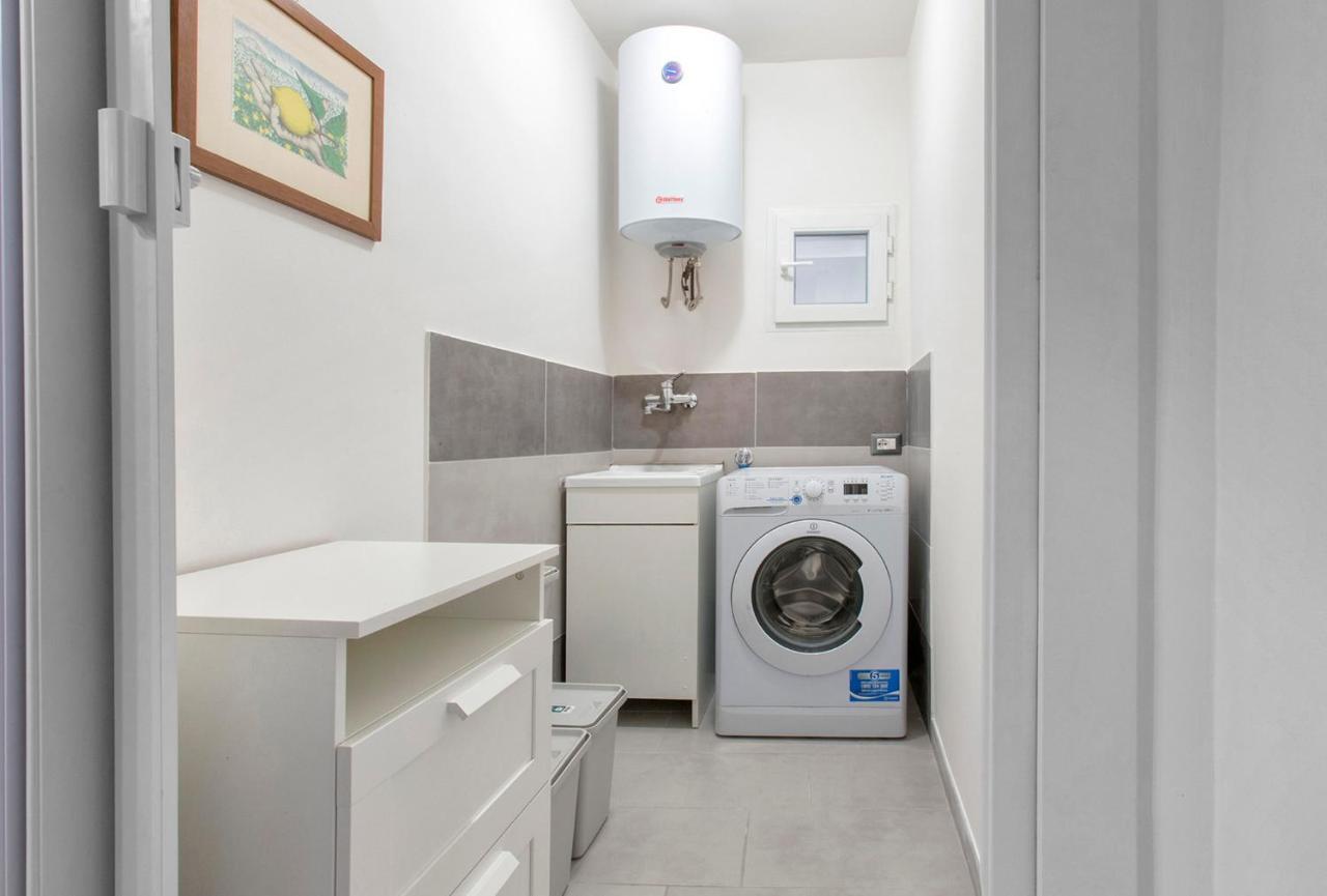 Casa Nichitta Apartment คาตาเนีย ภายนอก รูปภาพ